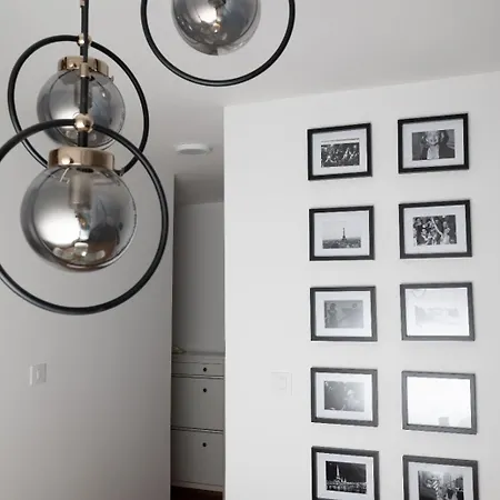 Birkin Casa- Prime Location Apartment *