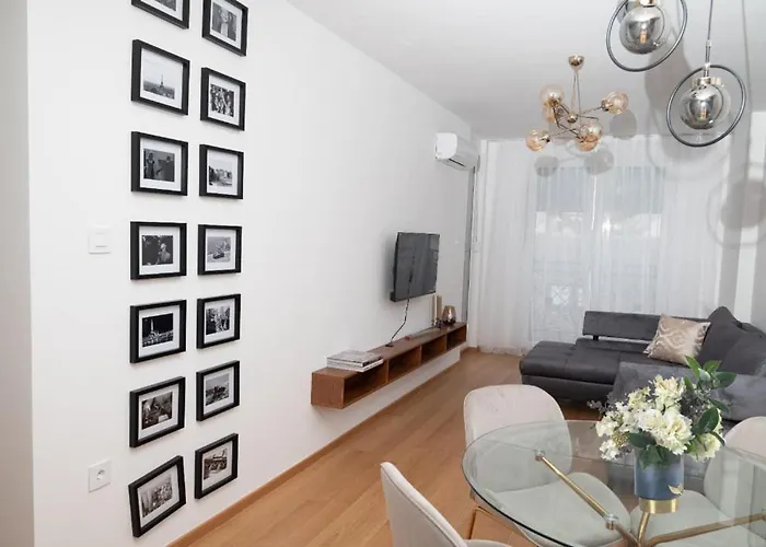 Birkin Casa- Prime Location Novi Sad